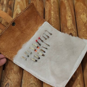 Cartera de cuero para pesca con mosca personalizada con pirograbado e iniciales - carteras de pesca - regalo para pescadores - bolsa para moscas - regalos para pesca con mosca