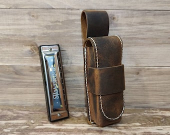 Étui d’harmonica en cuir personnalisé pour un harmonica diatonique à 10 trous