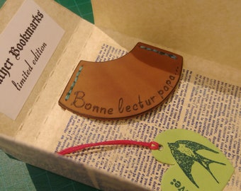 Personalized leather bookmark, Leather bookmarks, Custom engraved bookmark, Bookmark, Corner bookmark, Gift ideas