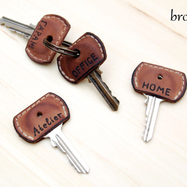 Personalized leather key cover -  keys holder