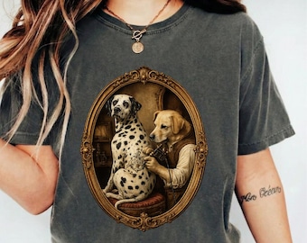 Camiseta retro con estampado de un tatuador fumando y un perro dálmata con un divertido meme.