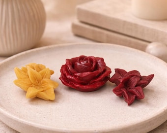 Lily Shaped Soy Wax Melts | Floral Home Fragrance Set (3 Pack)