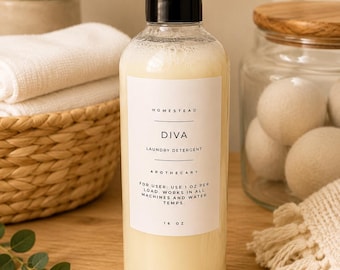 Detergente líquido de lujo para ropa / Aroma exclusivo, apto para lavadoras de alta eficiencia (473 ml)