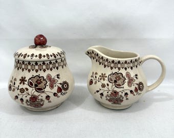 Vintage Johnson Brothers Old Granite Jamestown Creamer Pitcher & Covered Sugar Bowl Set Made In England