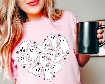 Comfort Colors® Ghost Heart Shirt, Girly Halloween, Creepy Cute, Pink Pastel Halloween, Kawaii Halloween Tee, Cute Aesthetic, Spooky Season
