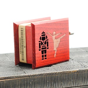 Nutcracker Щелкунчик Christmas gift for ballerina christmas ballet red hand-powered music box image 3