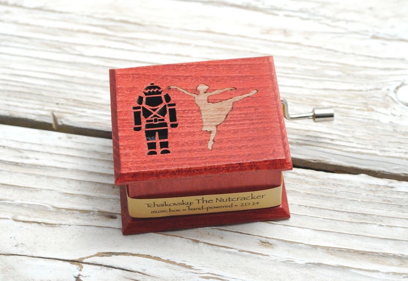 Nutcracker Щелкунчик Christmas gift for ballerina christmas ballet red hand-powered music box image 2