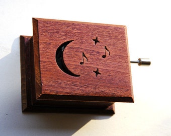 Wooden music box musical box Beethoven Moonlight Sonata hand-powered structure