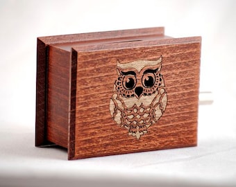 Owl decor custom music box own individual optional music hand-powered paper strip structure