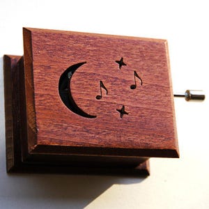 Wooden music box musical box Beethoven Moonlight Sonata hand-powered structure