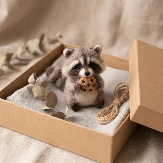 Cute Raccoon DIY Craft Set Stress Relief Hobby Gift Needle Felting Kit for Beginners