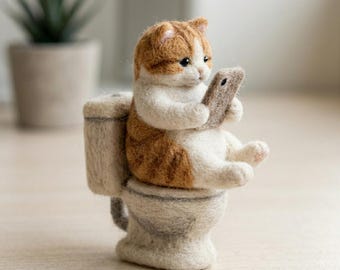Naaldviltset voor beginners Grappige kat op toilet DIY Craft Set Stressverlichting Uniek cadeau voor haar Handgemaakte wollen dierenkit