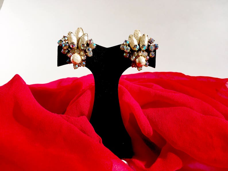 Vintage earrings Hollywood Glam, Madmen 1950s Clip on Earrings image 6