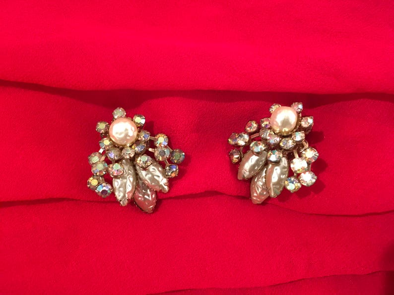 Vintage earrings Hollywood Glam, Madmen 1950s Clip on Earrings image 1
