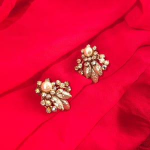 Vintage earrings Hollywood Glam, Madmen 1950s Clip on Earrings image 3