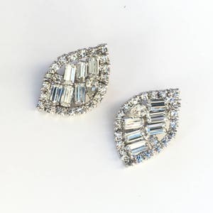 Art Deco Rhinstone Earrings - Wedding Earrings - Fabulous 50’s Clip on Earrings