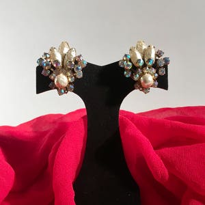 Vintage earrings Hollywood Glam, Madmen 1950s Clip on Earrings image 5