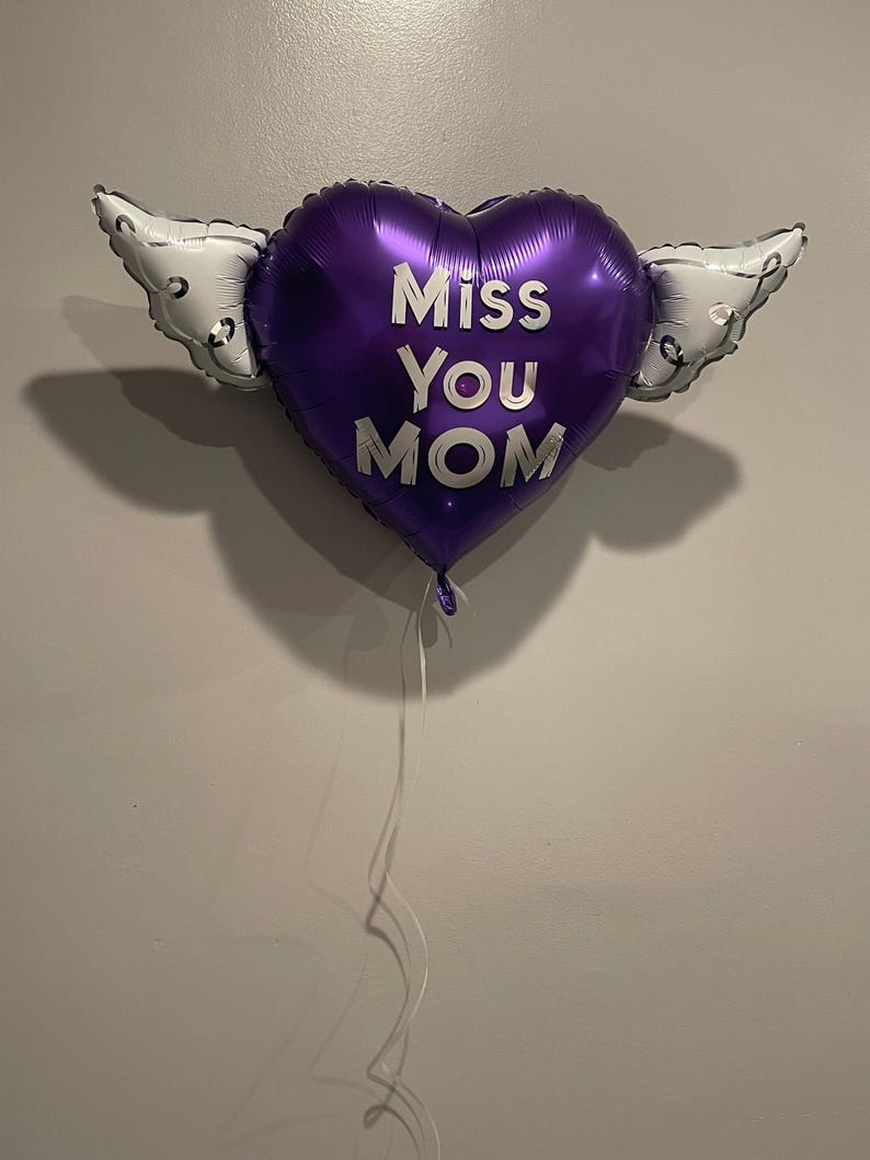 Globo conmemorativo "Te extraño mamá" de 43 cm (17") – Corazón con alas de ángel – 2 globos incluidos imagen 7
