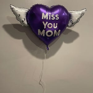 Happy Heavenly Mother's Day Memorial Balloon Bundle — Miss You Mom 6-Piece Angel Wing Tribute Set | Graveside & Indoor Memorial Gift 画像 2