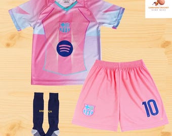Barcelona Pink Edition voetbaltenue voor kinderen – set voetbalshirt en shorts voor jongeren