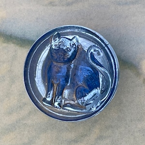 Cat Glass Button  -  Made in Czech Republic 13mm