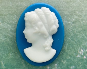 Vintage German Glass Cameo Cabochon  34x25mm oval