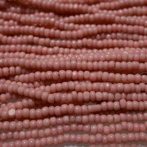 Per Hank Charlotte Cut Seed Beads size 13/0 - made in Czech Republic, True Cut Seed Beads, One Cut Facet