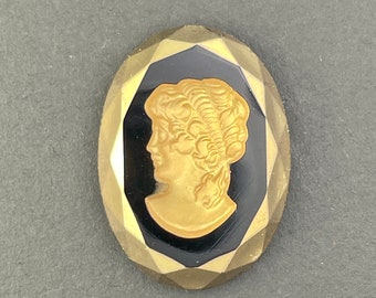 Vintage German Glass Cameo Intaglio Cabochon  25x18mm oval