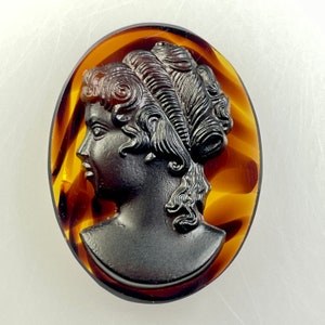Vintage German Glass Cameo Cabochon  39x25mm oval