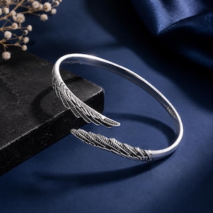 Feather Bangle Men - Etsy