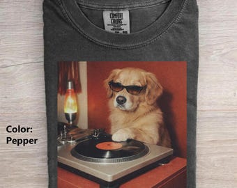 Comfort Colors Funny Golden Retriever Music Dj Party Chilling Cool Shirt, Dog Lover Meme Graphic Tee, Silly Novelty Shirt, Sarcastic Gift