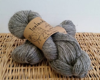 Fil de laine islandais Lopi : poids sport gris naturel