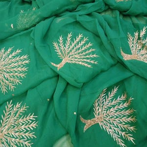 Sari de gasa verde con bordado de lentejuelas, sari de fiesta bordado, sari tradicional indio para bodas y festividades para mujeres.