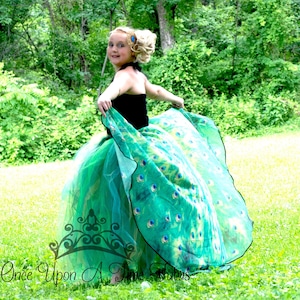 Peacock Costume, Kids Halloween Costume, Green Bird Tutu Dress, Adult Peacock Costume, Kids Peacock Costume, Girls Peacock Tutu Dress, Cape
