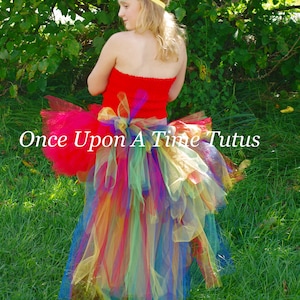 Parrot Tutu, Halloween Costume,  Adult Parrot Costume, Red Scarlet Macaw Bustle, Girls Exotic Bird Skirt, Kids Macaw Costume, Womens Tutu