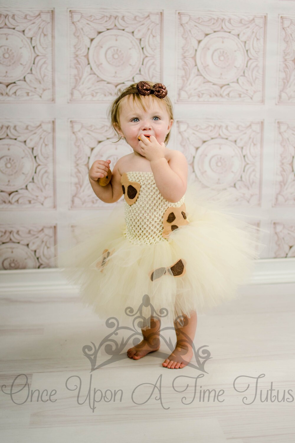 Infant milk outlet costume