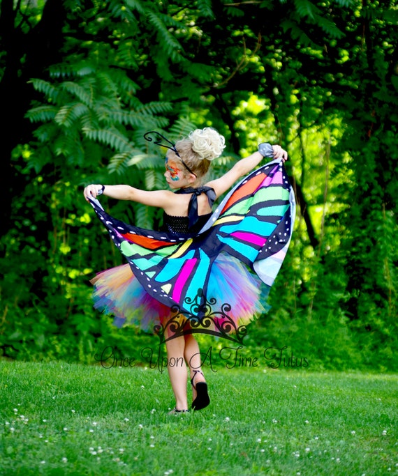 Costume di Halloween della farfalla arcobaleno, Vestito della farfalla  delle ragazze, Costume della farfalla del bambino, Gonna tutu dell'adulto,  Farfalla monarca dei bambini, Colorato -  Italia