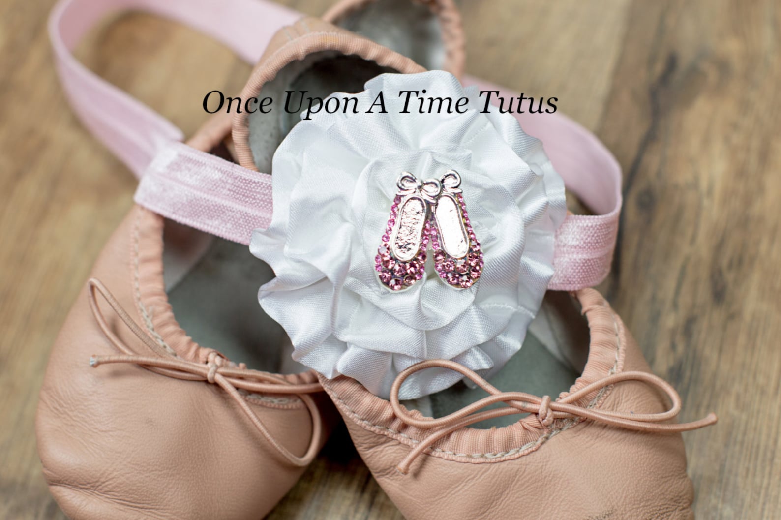 pink and white ballet shoes headband - ballet girl tiny dancer hairbow - newborn baby little girl photo prop - pink kids hair ac