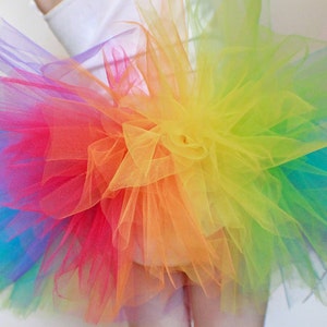 Gonna Tutu Arcobaleno In Tulle Di Balletto A Strati Bambine Vestite Con  Fiocchi Di Capelli Colorati Da 4,75 €