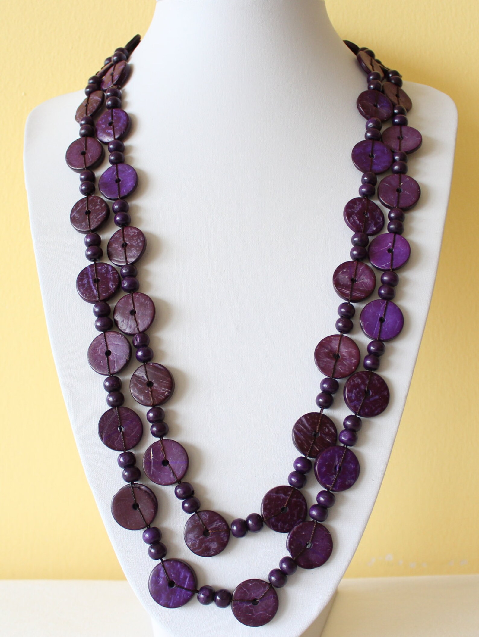 Women Ethnic Colorful Coconut Shell Three Layer Necklace