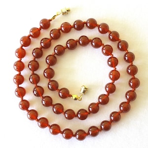 8mm Carnelian Necklace - VARIOUS Length Options. 8mm Carnelian Beads. Grade &#39;A&#39; Therapeutic Healing Grade. Hand Knotted. MapenziGems