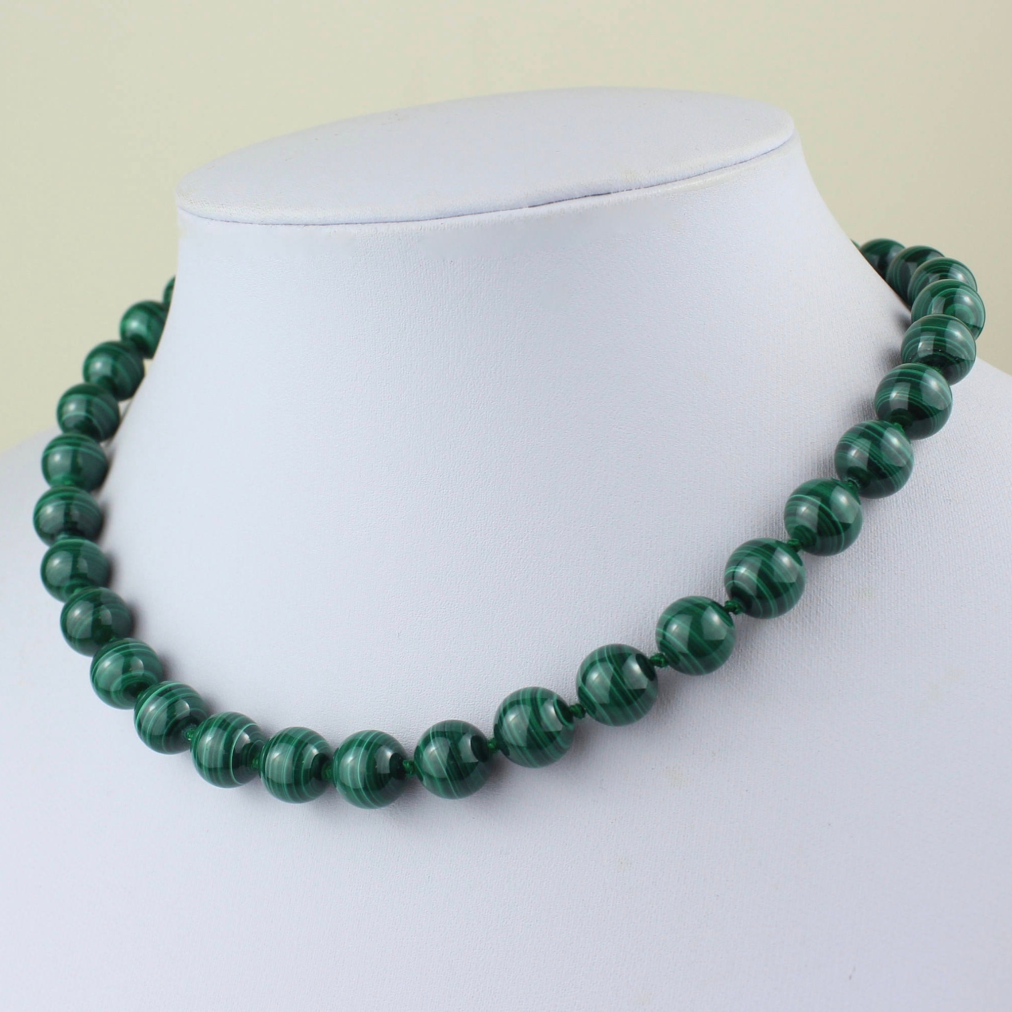Tiffany and Co. Sterling Silver Malachite Beaded Necklace Gorgeous For Sale  at 1stDibs | malachite bead necklace, tiffany beads necklace, tiffany beaded  necklace