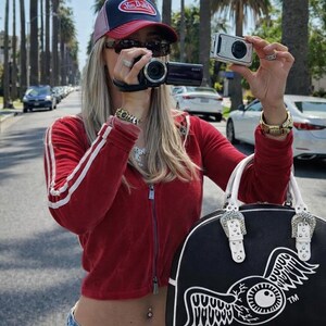 新品 Von Dutch ブラック＆ホワイト ボウリングバッグ ラージ ダッフルバッグ Y2K 完売品 入手困難 定価249ドル 画像 10