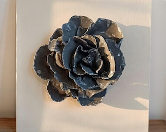 3D painting with a peony depiction in clay