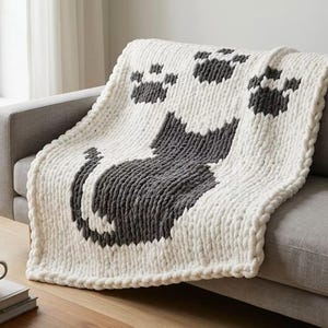 Mönster för svart kattfilt i jumbo chenillegarn, handledning för fingerstickning, supertjock plyschfilt, Halloweendekoration, present till kattälskare