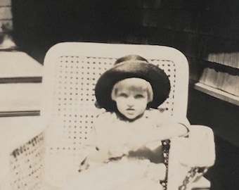 Fotografía antigua original / Gemma con sombrero