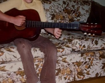 Original Vintage Farbfotografie | Kevin & Gitarre | 1973