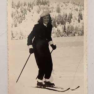 Original Antique Photograph Eleanor Skiing image 2
