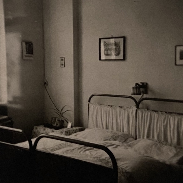 Original Vintage Photograph | Care Room
