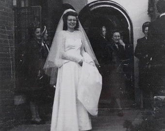 Original Vintage Photograph | Beaming Bride